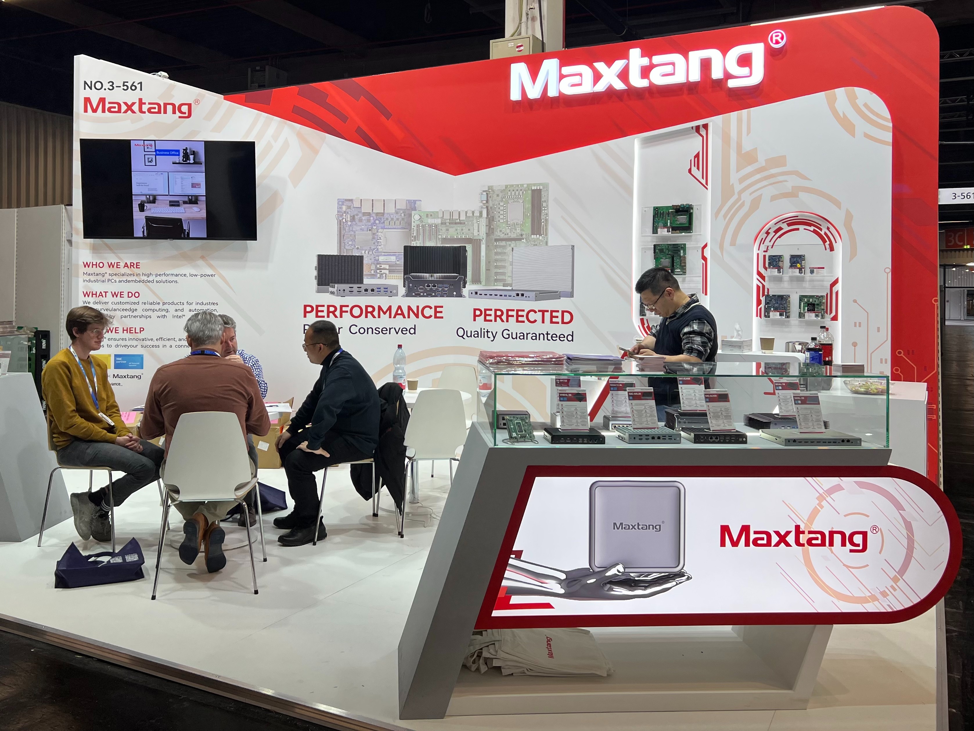 开云手机在线官网计算机闪耀2025德国纽伦堡嵌入式展览会Embedded World